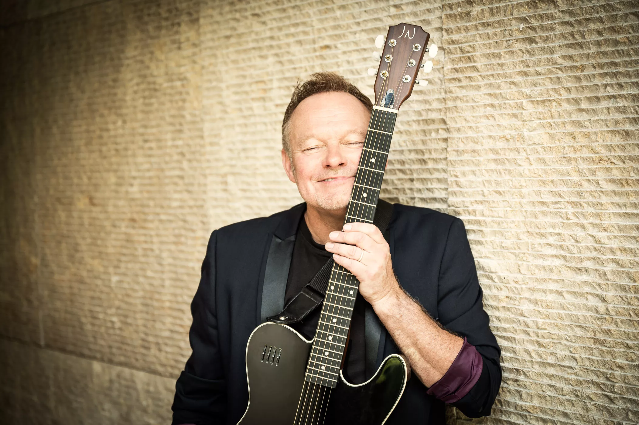 Cutting Crew – Nick van Eede